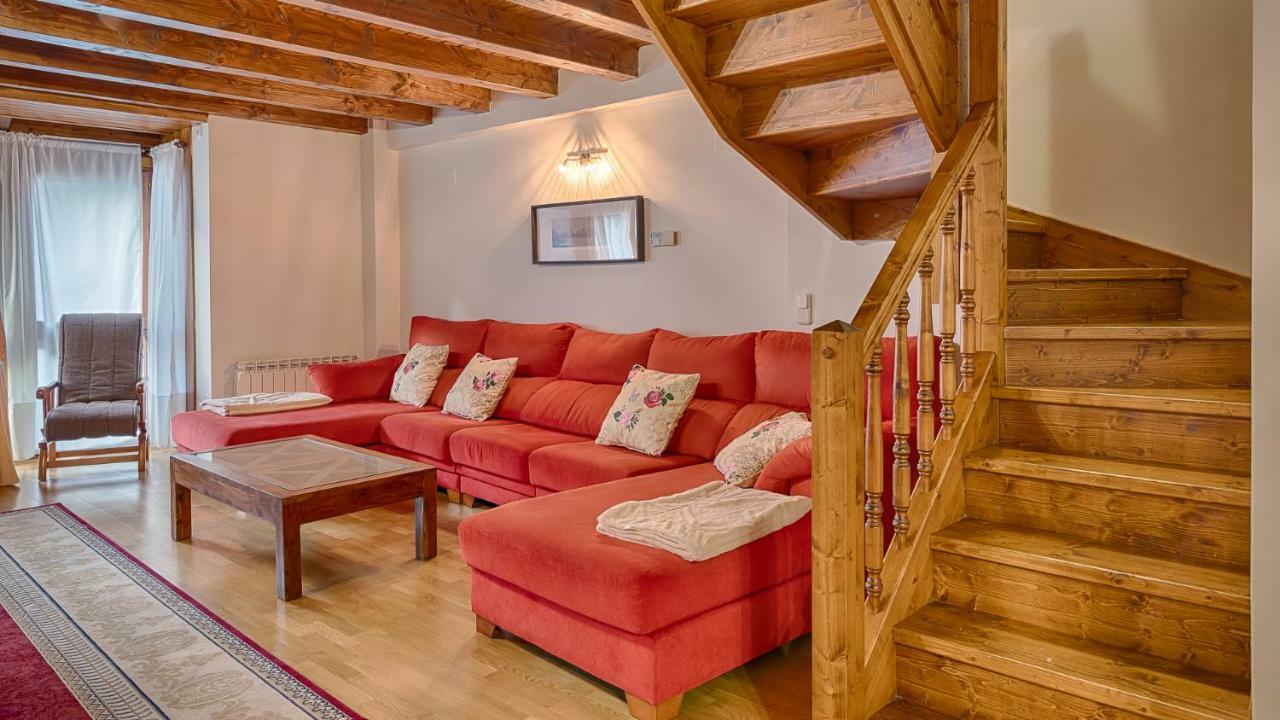 Saplan Real Estate Montlude Lägenhet Les Exteriör bild