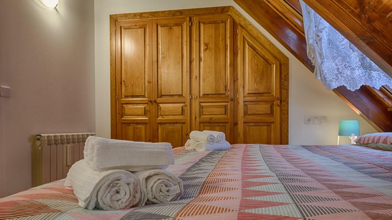 Saplan Real Estate Montlude Lägenhet Les Exteriör bild