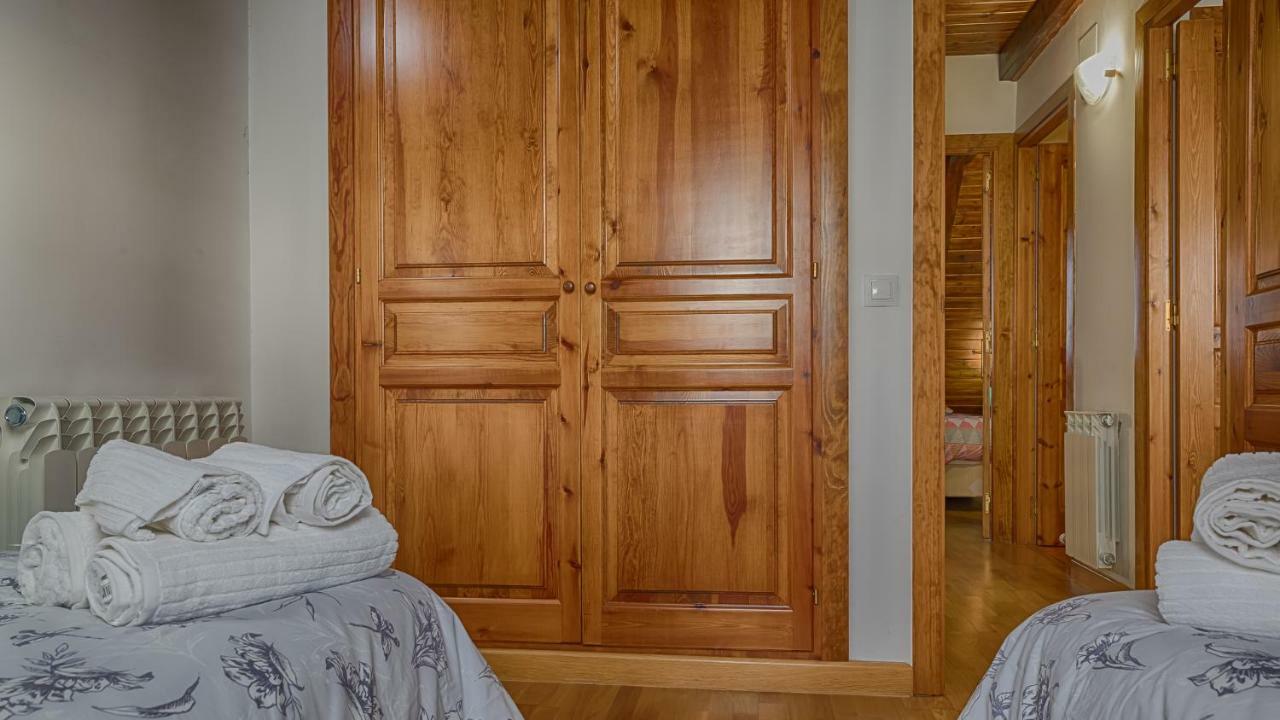 Saplan Real Estate Montlude Lägenhet Les Exteriör bild
