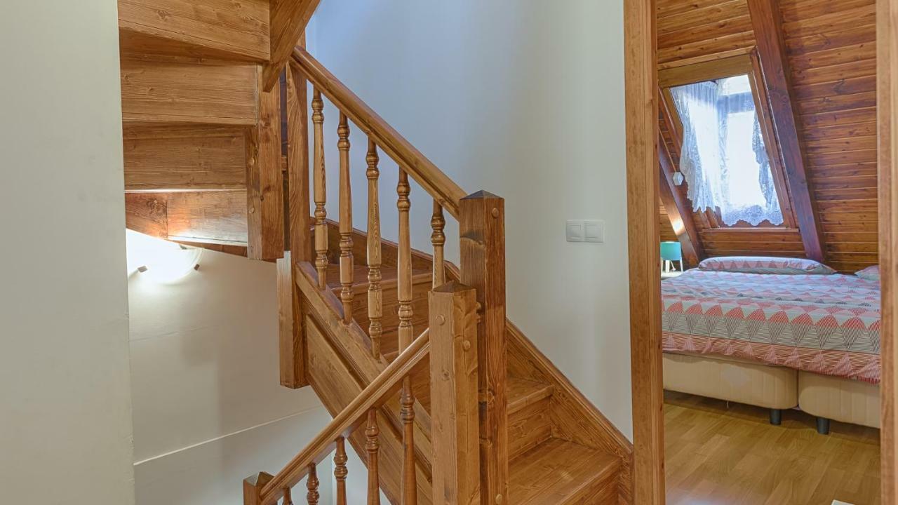 Saplan Real Estate Montlude Lägenhet Les Exteriör bild